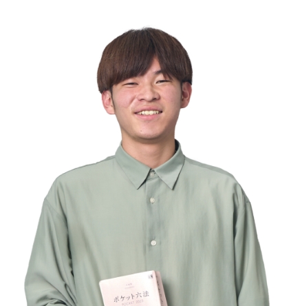 法学部 法学科 1年次　山内 知暉さん 兵庫県立高砂高校出身