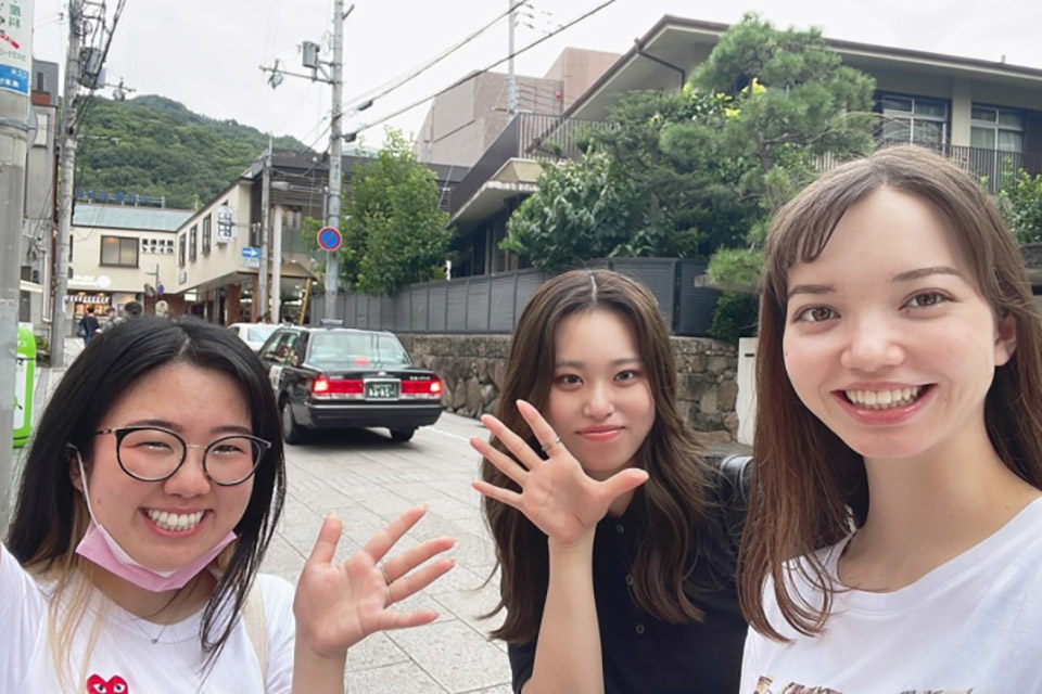 Tomodachiプログラム