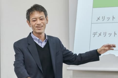 経営学部 藤田 順也 教授